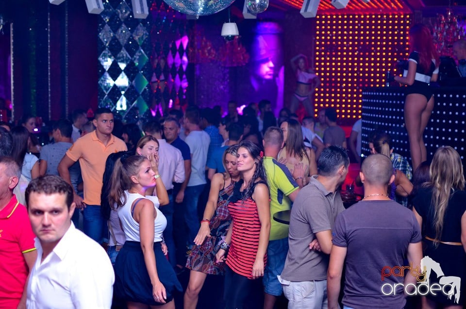 Summer Retro Night Fever @ The One, 