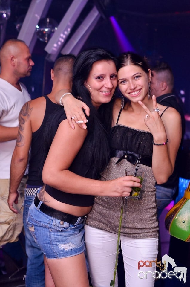 Summer Retro Night Fever @ The One, 