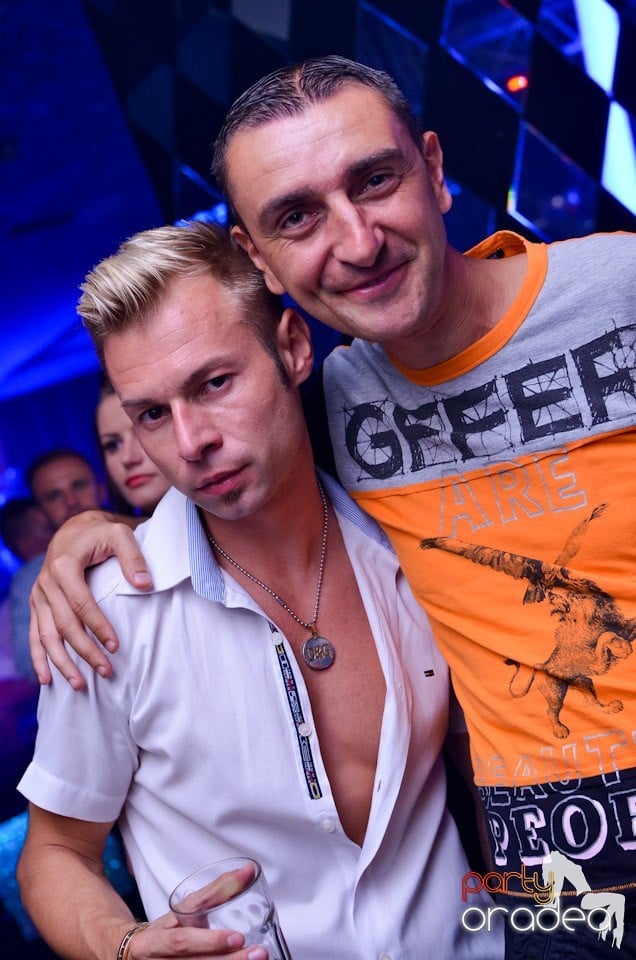 Summer Retro Night Fever @ The One, 