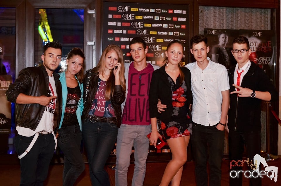 Summer Retro Night Fever, 