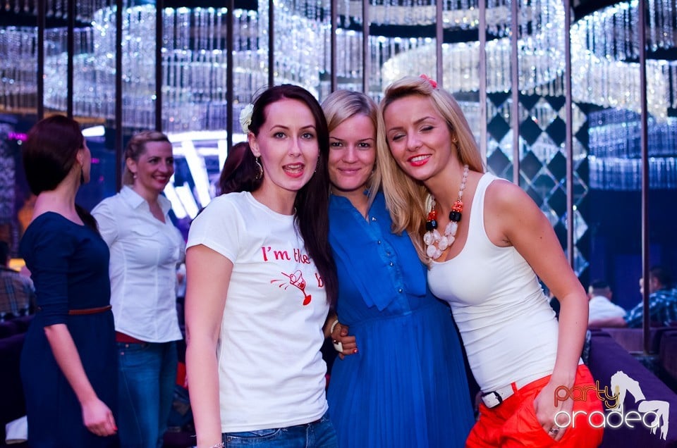 Summer Retro Night Fever, 