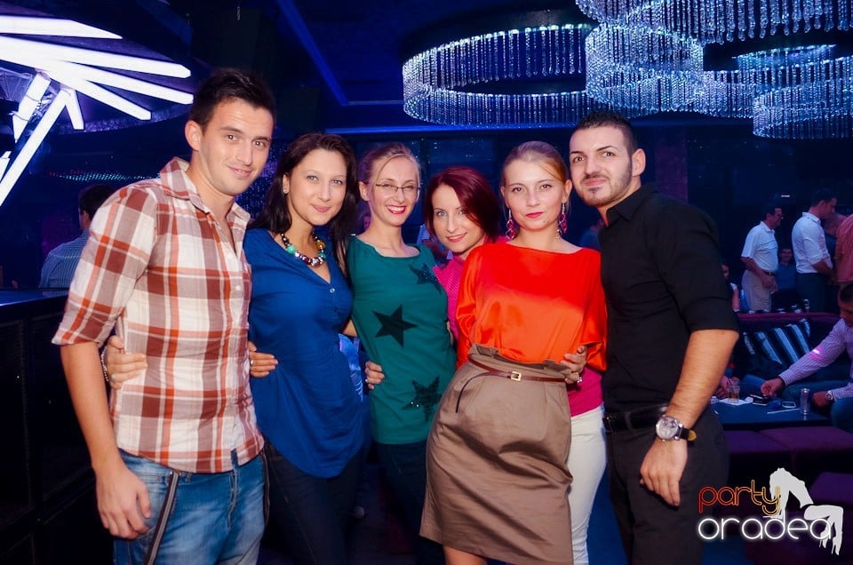 Summer Retro Night Fever, 