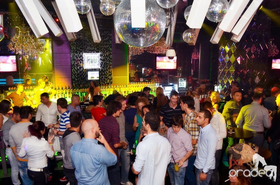 Summer Retro Night Fever, 