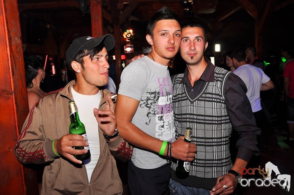 Sunshine Party în Disco Faház, 