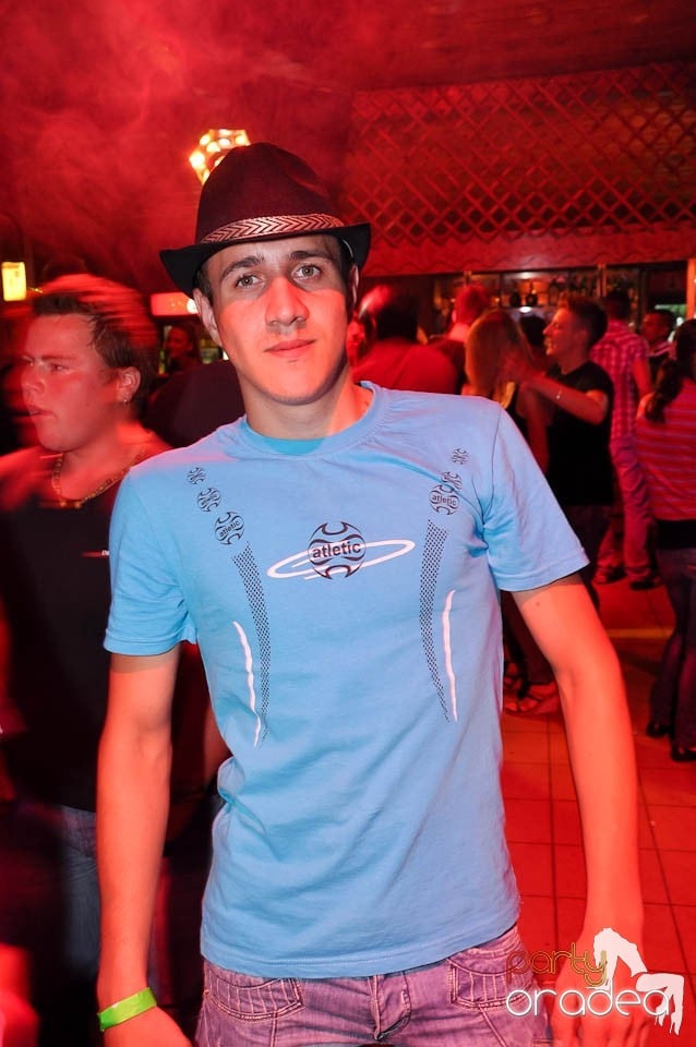 Sunshine Party în Disco Faház, 