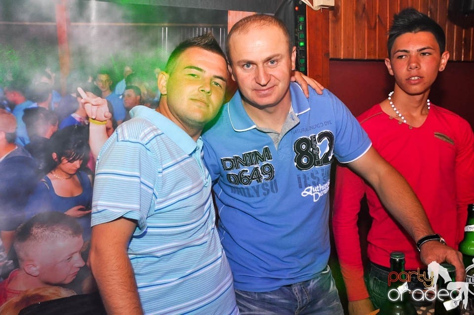 Sunshine Party în Disco Faház, 