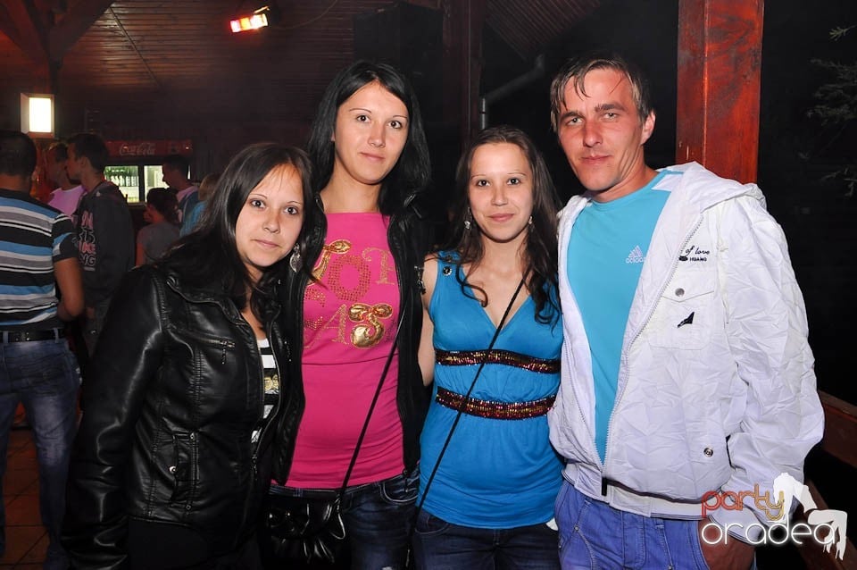 Sunshine Party în Disco Faház, 