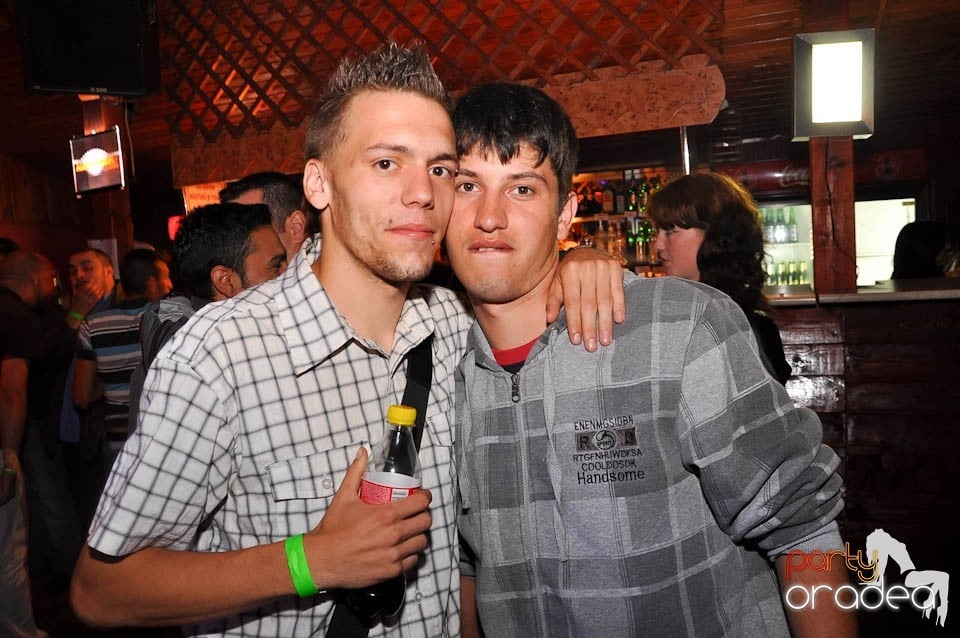 Sunshine Party în Disco Faház, 