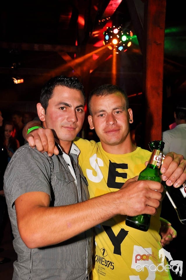 Sunshine Party în Disco Faház, 