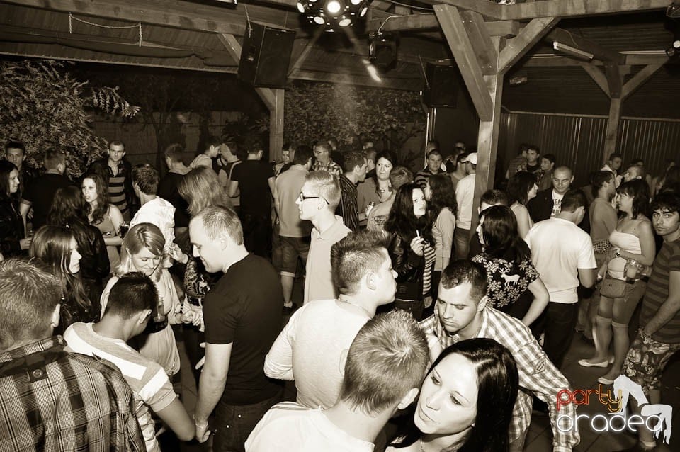 Sunshine Party în Disco Faház, 