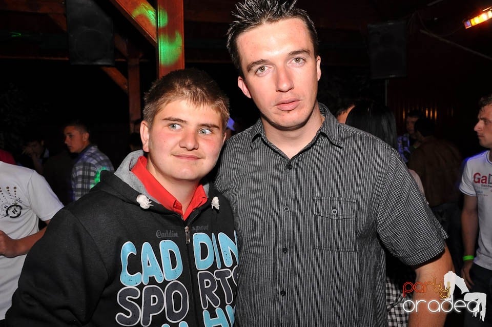 Sunshine Party în Disco Faház, 