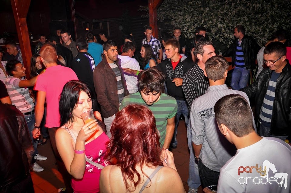 Sunshine Party în Disco Faház, 