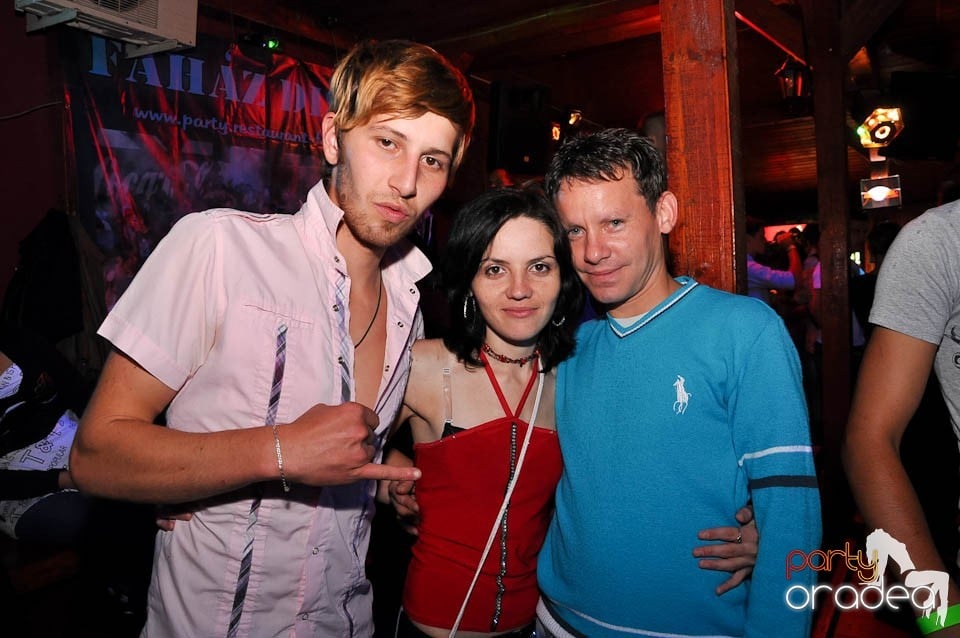 Sunshine Party în Disco Faház, 