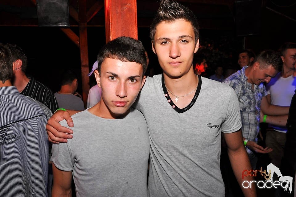 Sunshine Party în Disco Faház, 