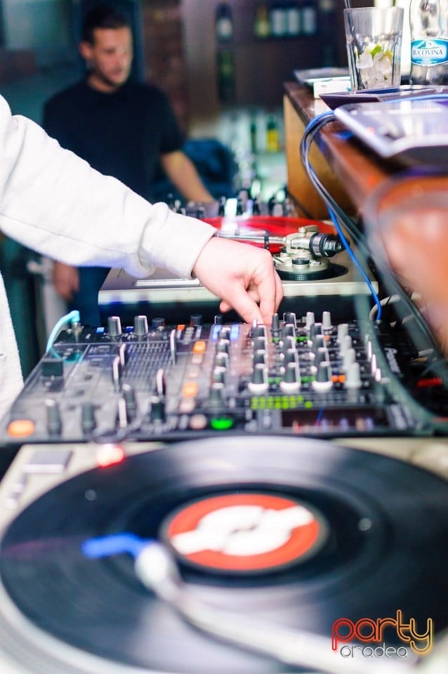 Sunside Launch Party, Juice