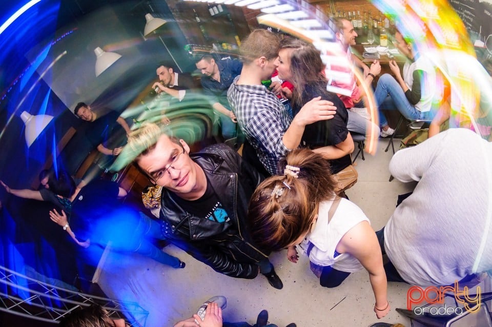 Sunside Launch Party, Juice