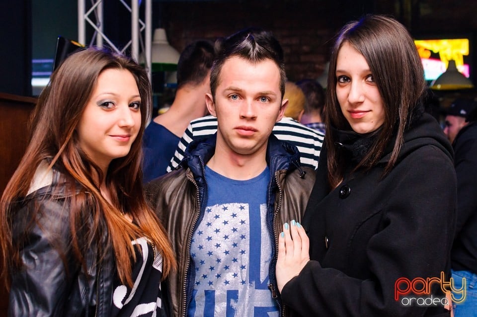 Sunside Launch Party, Juice