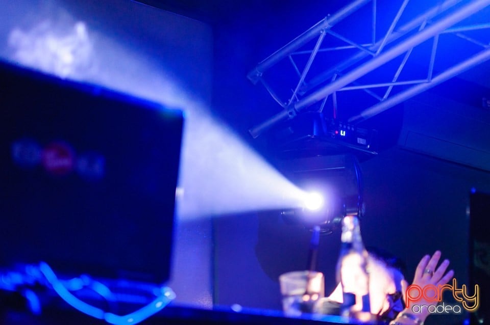 Sunside Launch Party, Juice