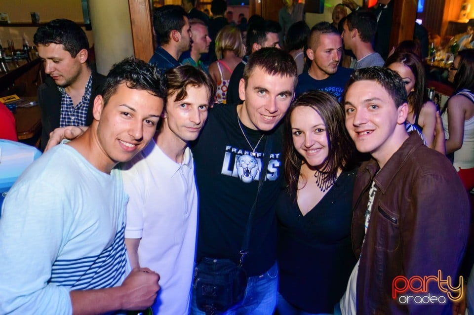 Super distracţie în Window Pub, 