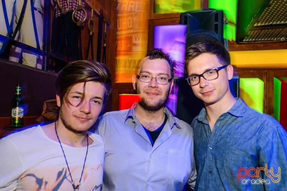 Super distracţie în Window Pub, 