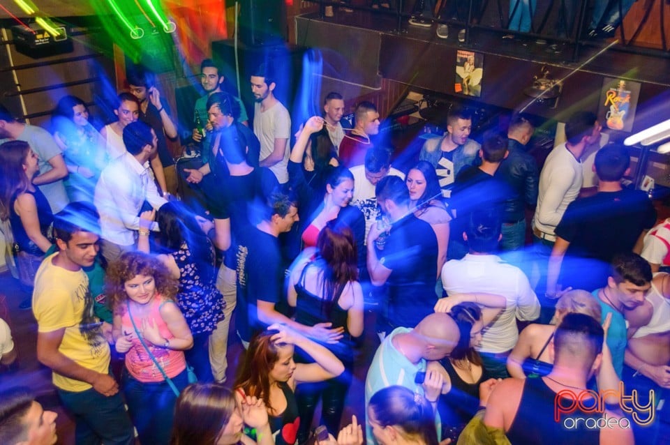 Super distracţie în Window Pub, 