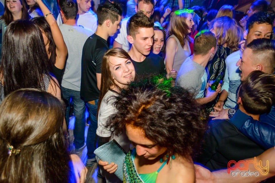 Super distracţie în Window Pub, 