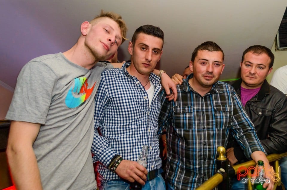 Super distracţie în Window Pub, 