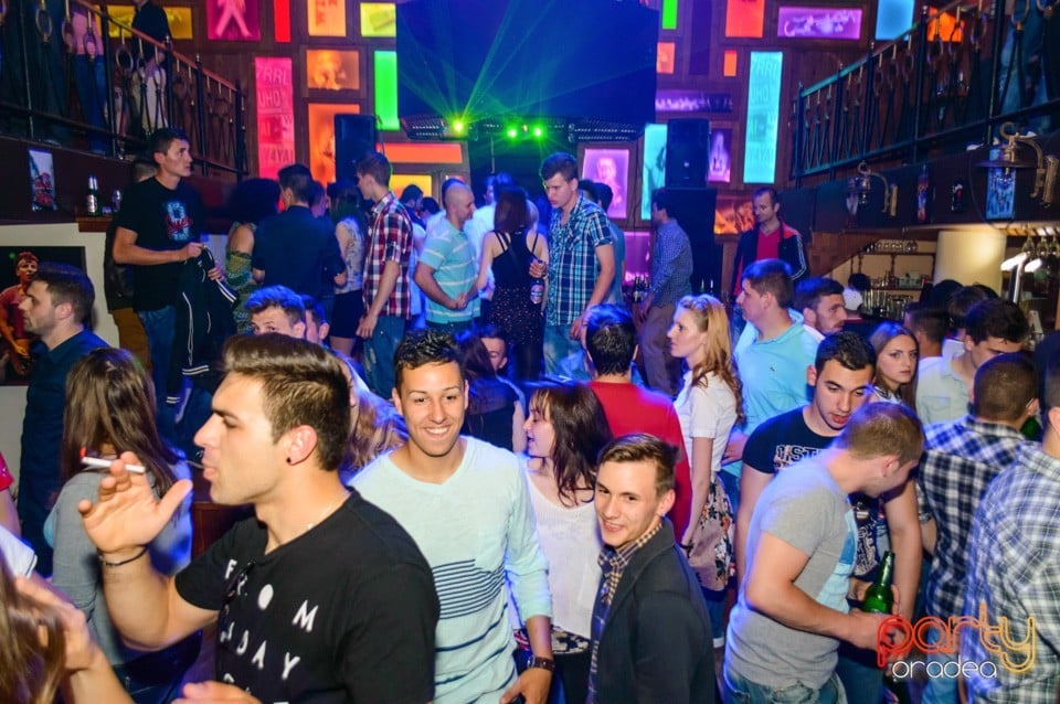 Super distracţie în Window Pub, 