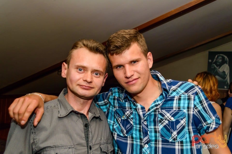 Super distracţie în Window Pub, 