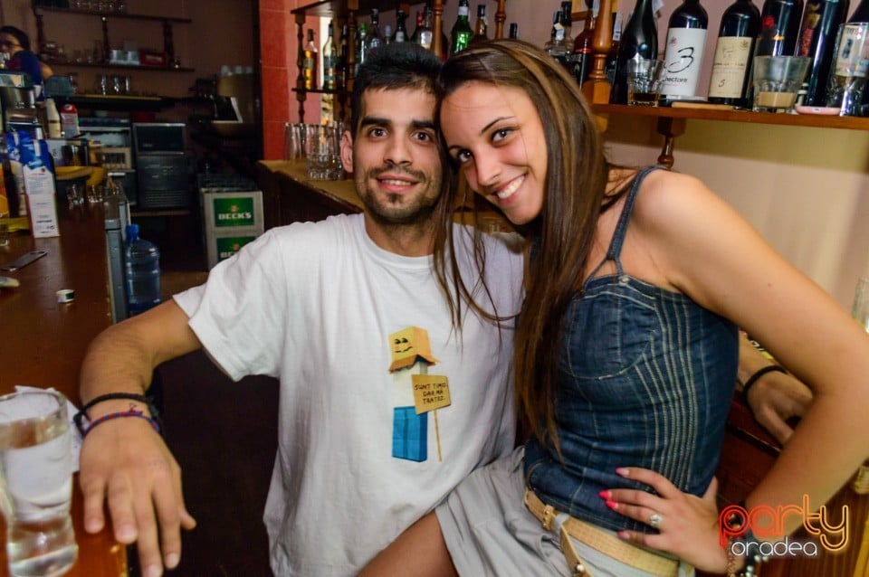 Super distracţie în Window Pub, 