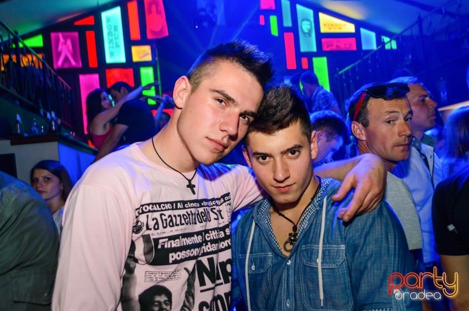 Super distracţie în Window Pub, 