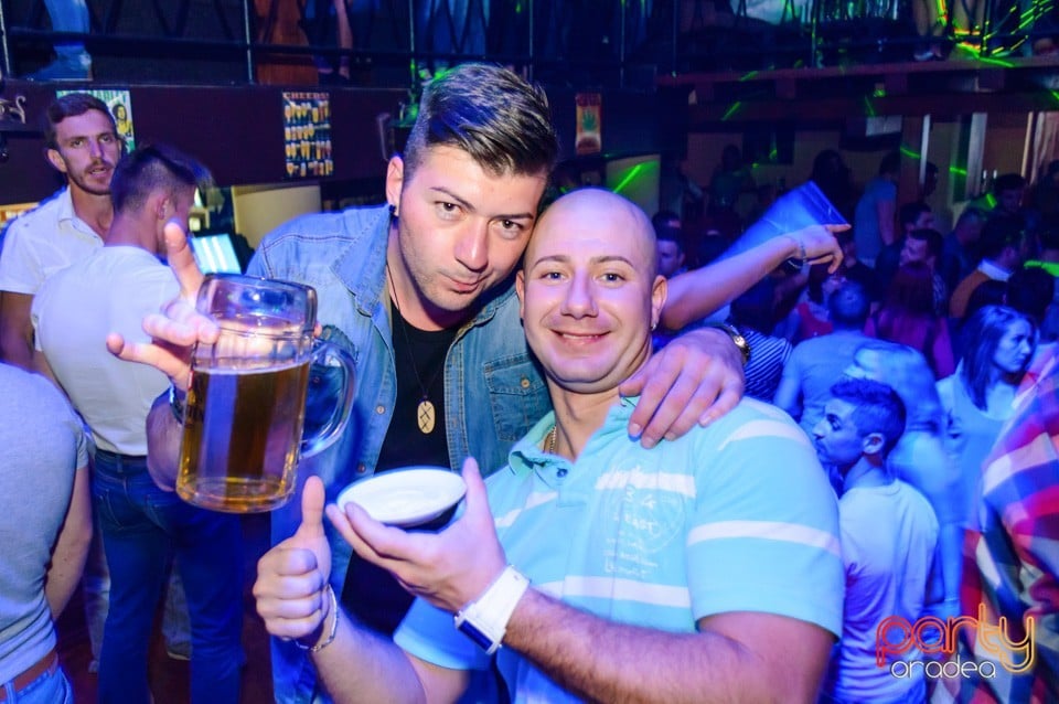 Super distracţie în Window Pub, 