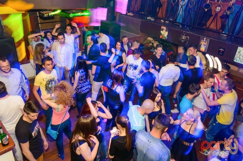 Super distracţie în Window Pub, 