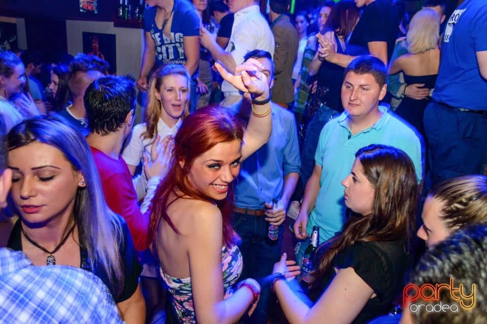 Super distracţie în Window Pub, 