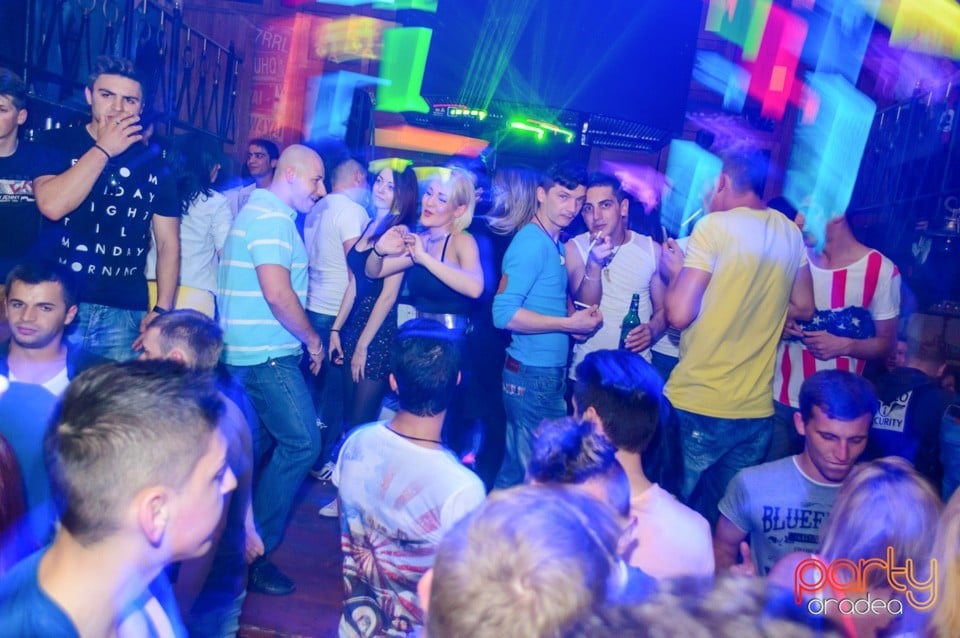 Super distracţie în Window Pub, 