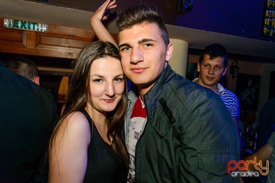 Super distracţie în Window Pub, 