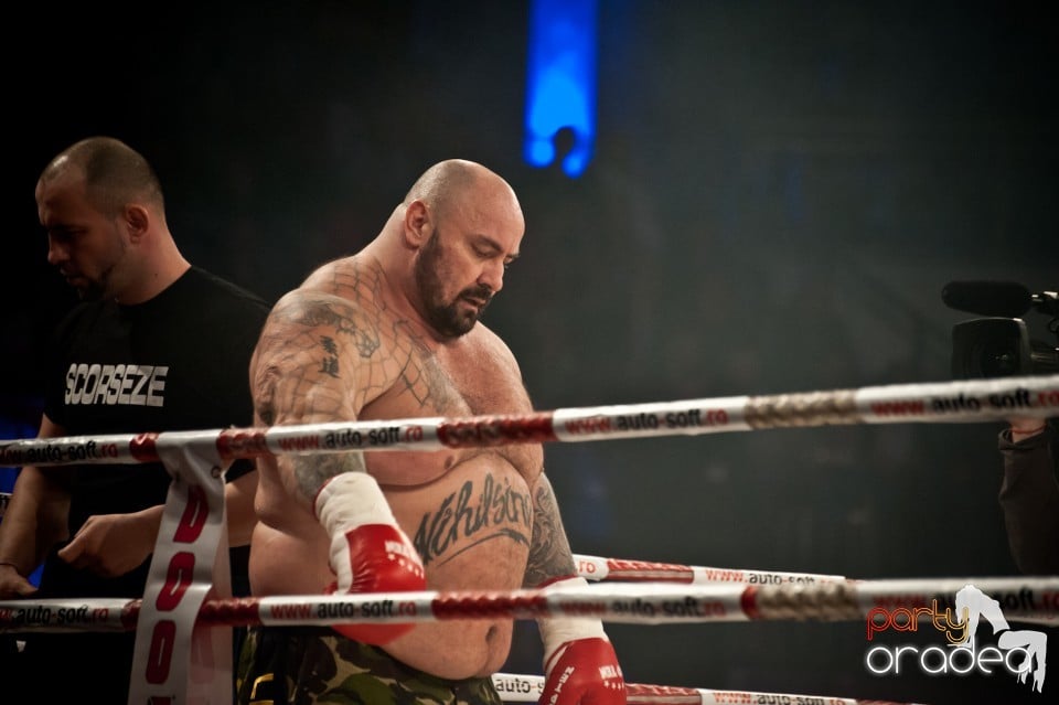 Super Kombat, Arena Antonio Alexe