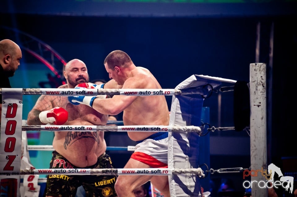 Super Kombat, Arena Antonio Alexe