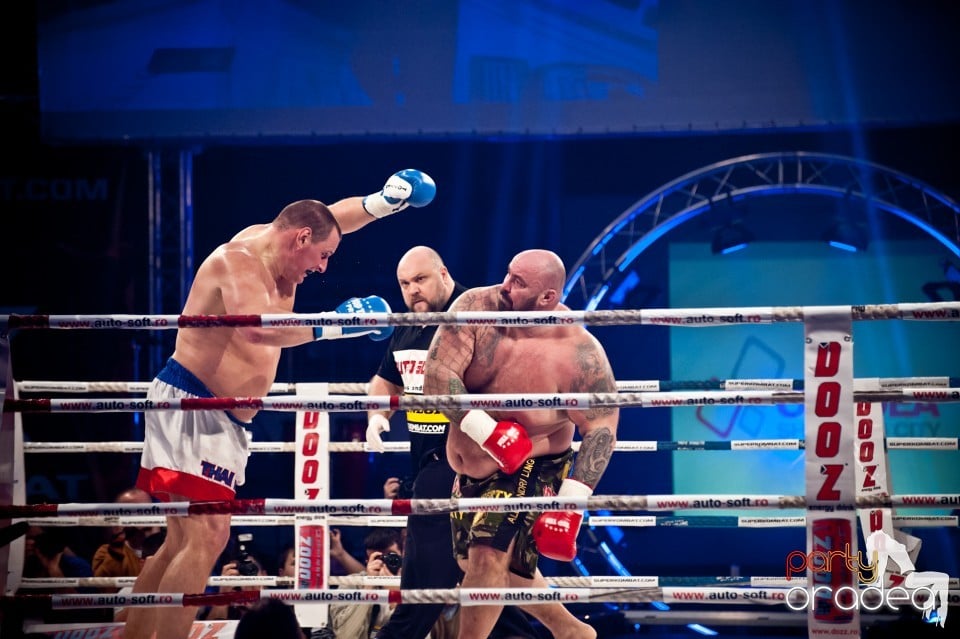 Super Kombat, Arena Antonio Alexe