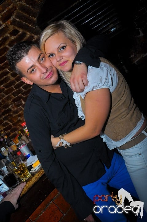 Super Party în Club Escape, 