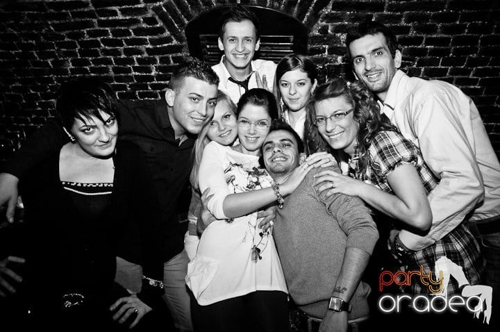 Super Party în Club Escape, 