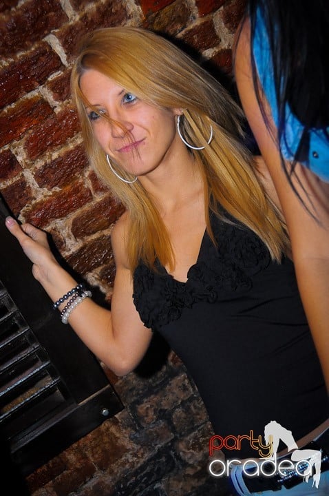 Super Party în Club Escape, 