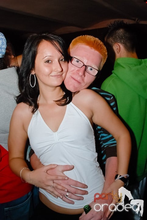 Super Party în Club Seven, 