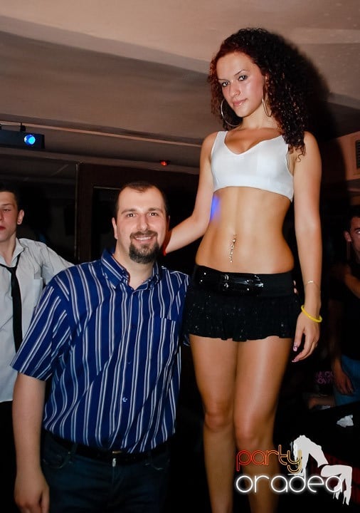 Super Party în Club Seven, 