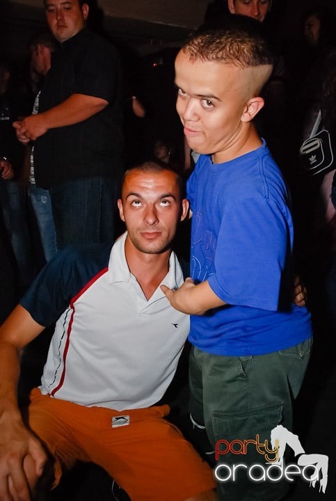 Super Party în Club Seven, 
