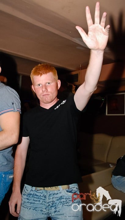 Super Party în Club Seven, 