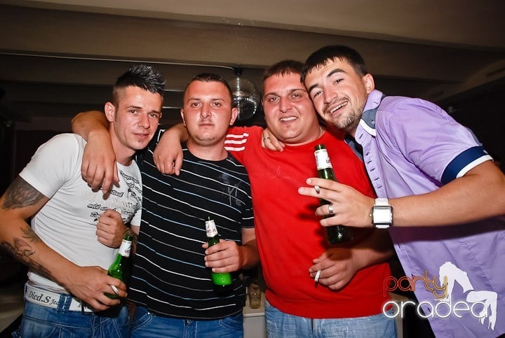 Super petercere în Rio Club, 