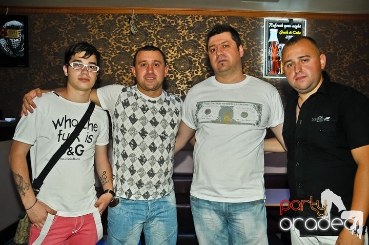 Super petercere în Rio Club, 