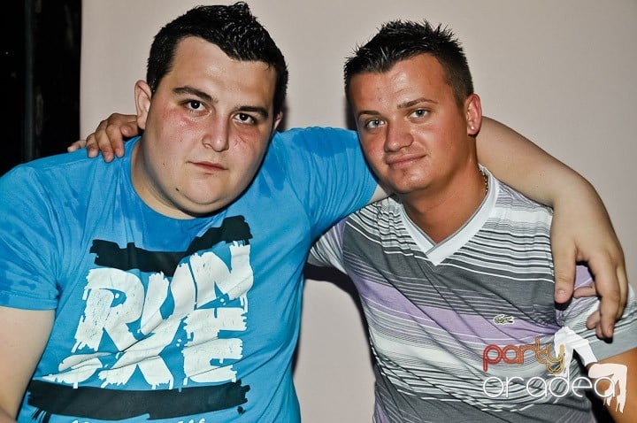 Super petercere în Rio Club, 