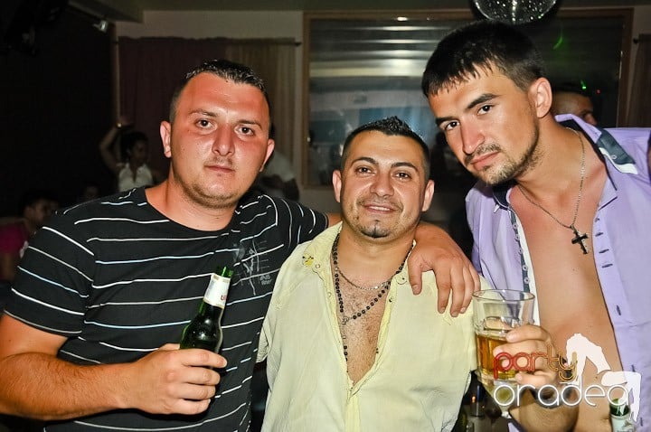 Super petercere în Rio Club, 